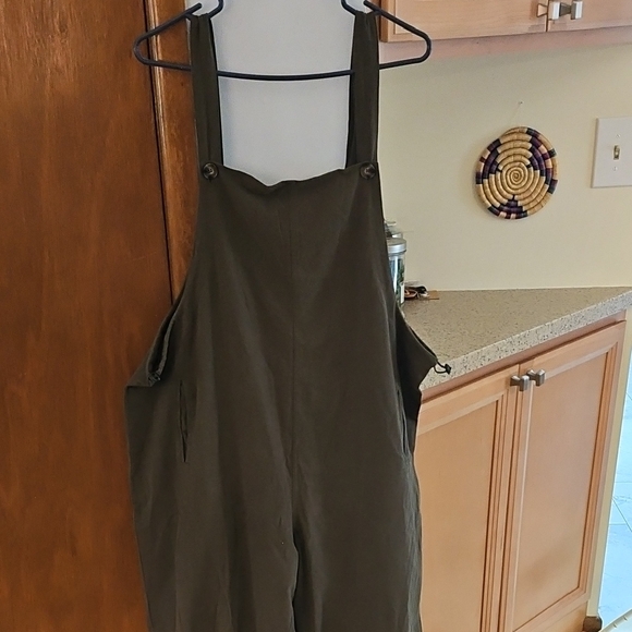 Amazon Pants - NWOT Linen Style Olive Green Overalls Jumpsuit